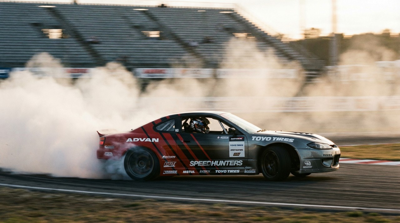 小马拉大车兰博基尼视频